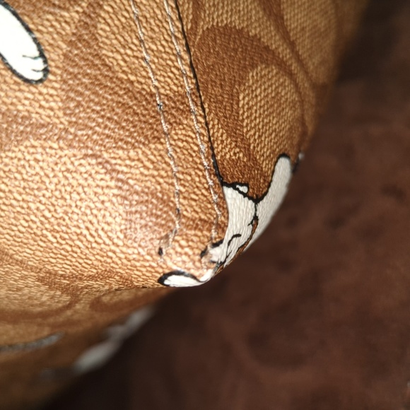 Coach × Peanuts Snoopy Tote - Picture 5 of 10